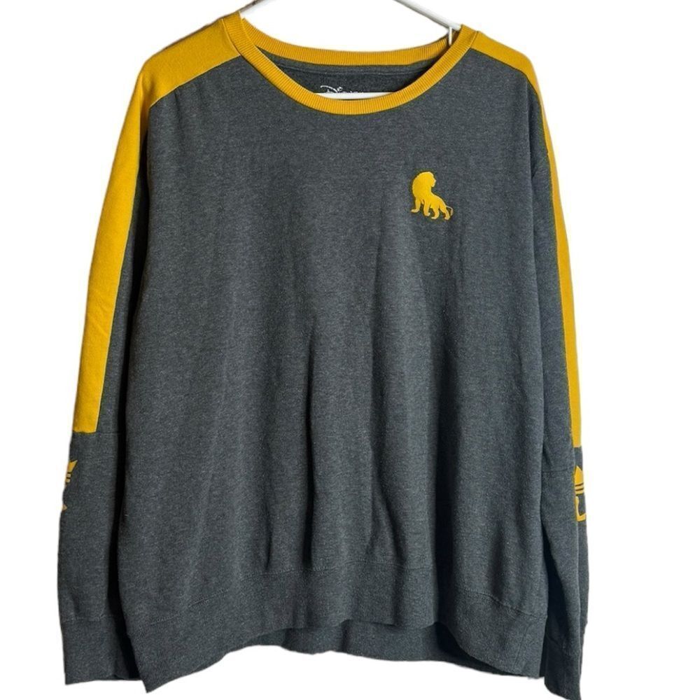 Disney Lion King Gray Sweater size XL
